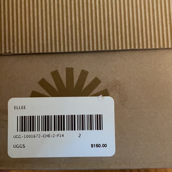 Ugg Elle Boots - Picture 7 of 8